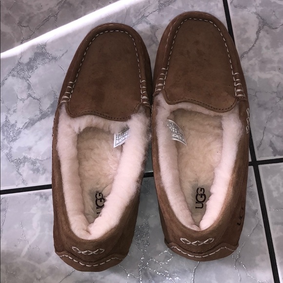 Ugg loafers - Picture 2 of 4